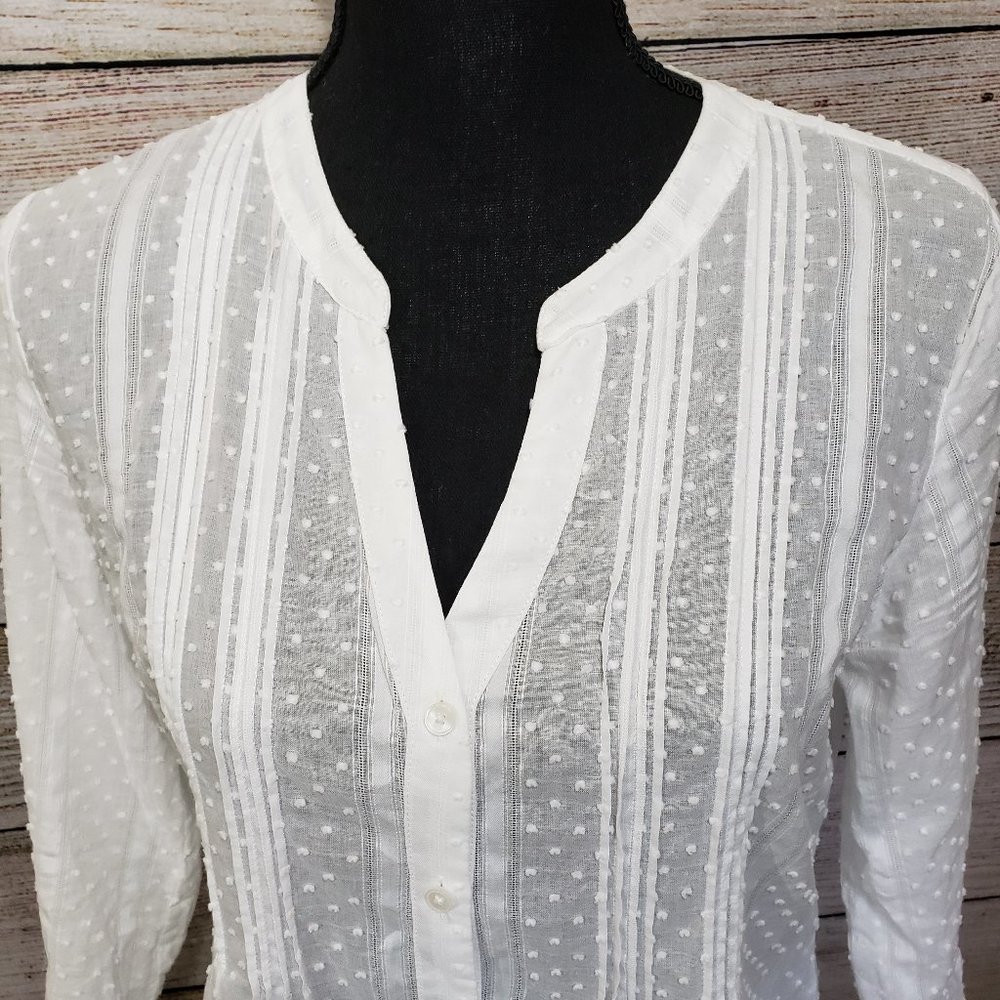 TALBOTS WHITE DOTTED 3/4 SLEEVE TOP - SMALL - Picture 3 of 14
